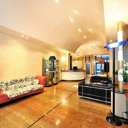 Otel Miramare Et De La Rimini