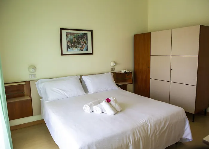 Otel Miramare Et De La