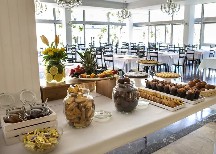 Miramare Et De La Otel