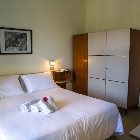 Otel Miramare Et De La 3*