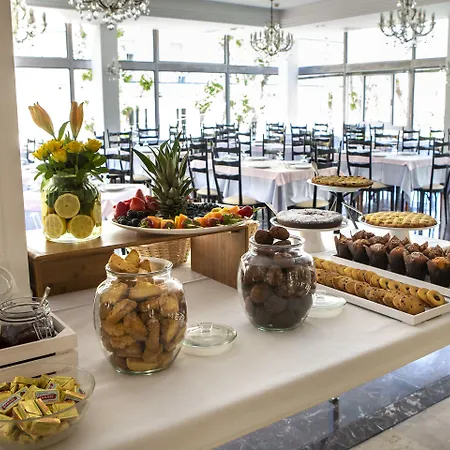 Miramare Et De La Otel