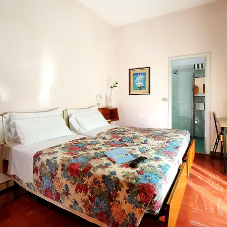 Hotel Miramare Et De La 3*