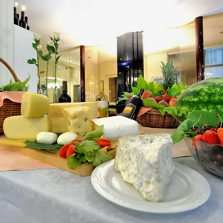 Hotel Miramare Et De La 3*