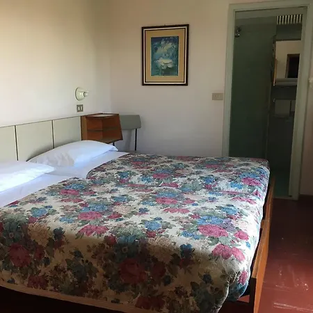 Hotel Miramare Et De La