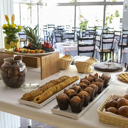 Miramare Et De La 3* Rímini