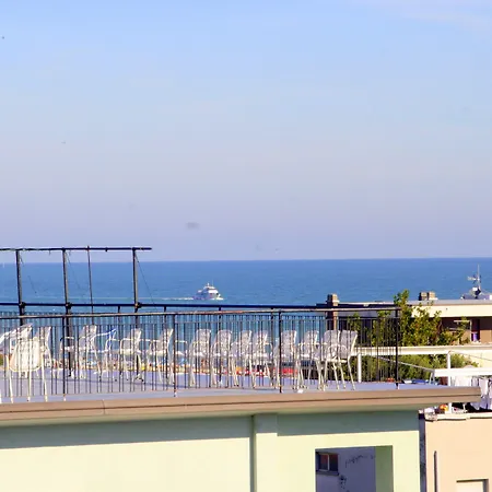 Hotel Miramare Et De La